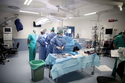 SANIDAD ESPAÑOLA: LISTAS DE ESPERA ETERNAS Y URGENCIAS SATURADAS