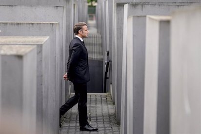 editorial macron