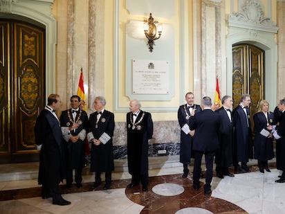 AGUAS REVUELTAS CORREN POR ESPAÑA EN LA POLÍTICA