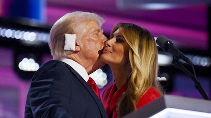 TRUMP Y SOLO TRUMP…. Y ADEMAS CON MELANIA