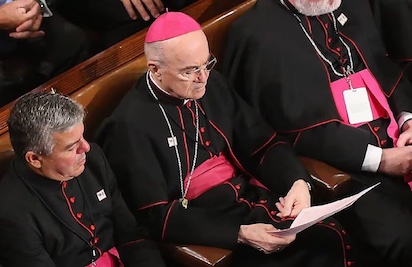 GOLPE DE AUTORIDAD DEL PAPA FRANCISCO