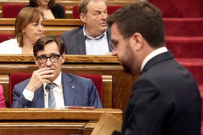 LAS JUVENTUDES ERC DICEN QUE SI A ILLA ¿O DEPENDE DE PUIGDEMONT?