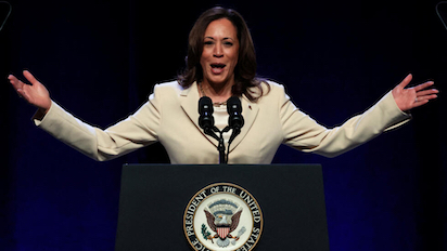 KAMALA HARRIS: ¡NO METIÓ LA PATA!
