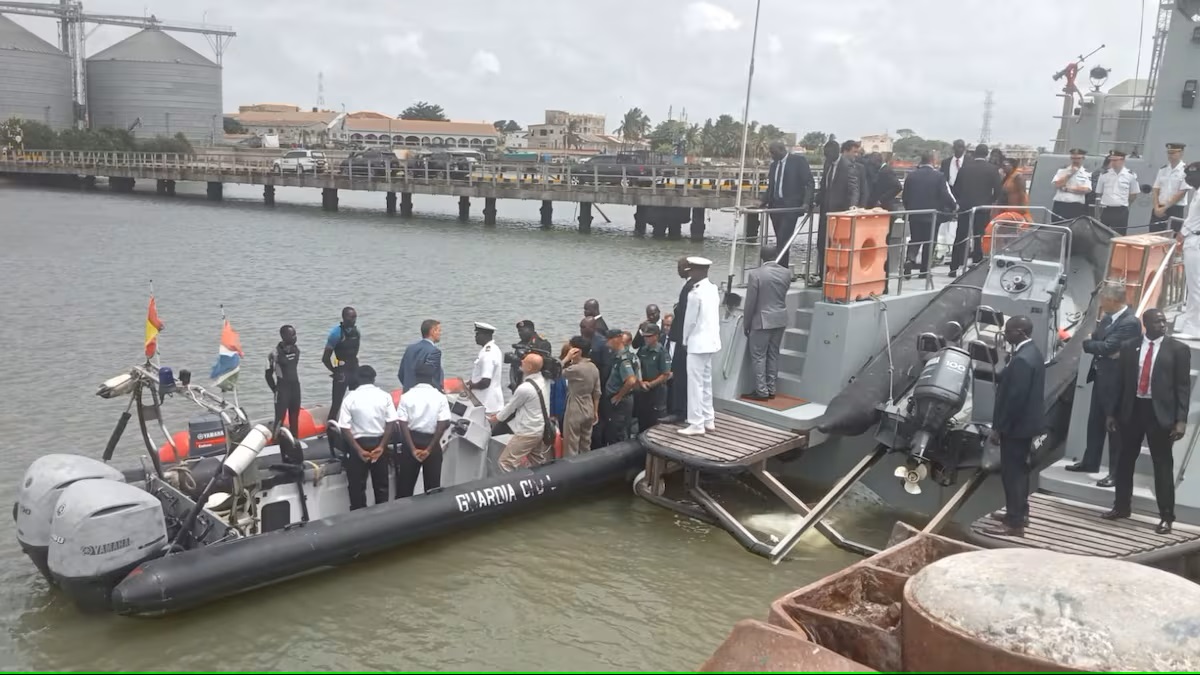 SÁNCHEZ, EN GAMBIA
