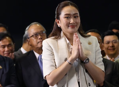 TAILANDIA ELIGE A UNA MUJER Y JOVEN