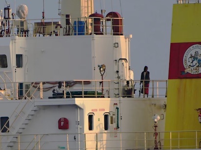 PIRATERÍA SOMALÍ O DE BUFETES DE ABOGADOS EN LONDRES
