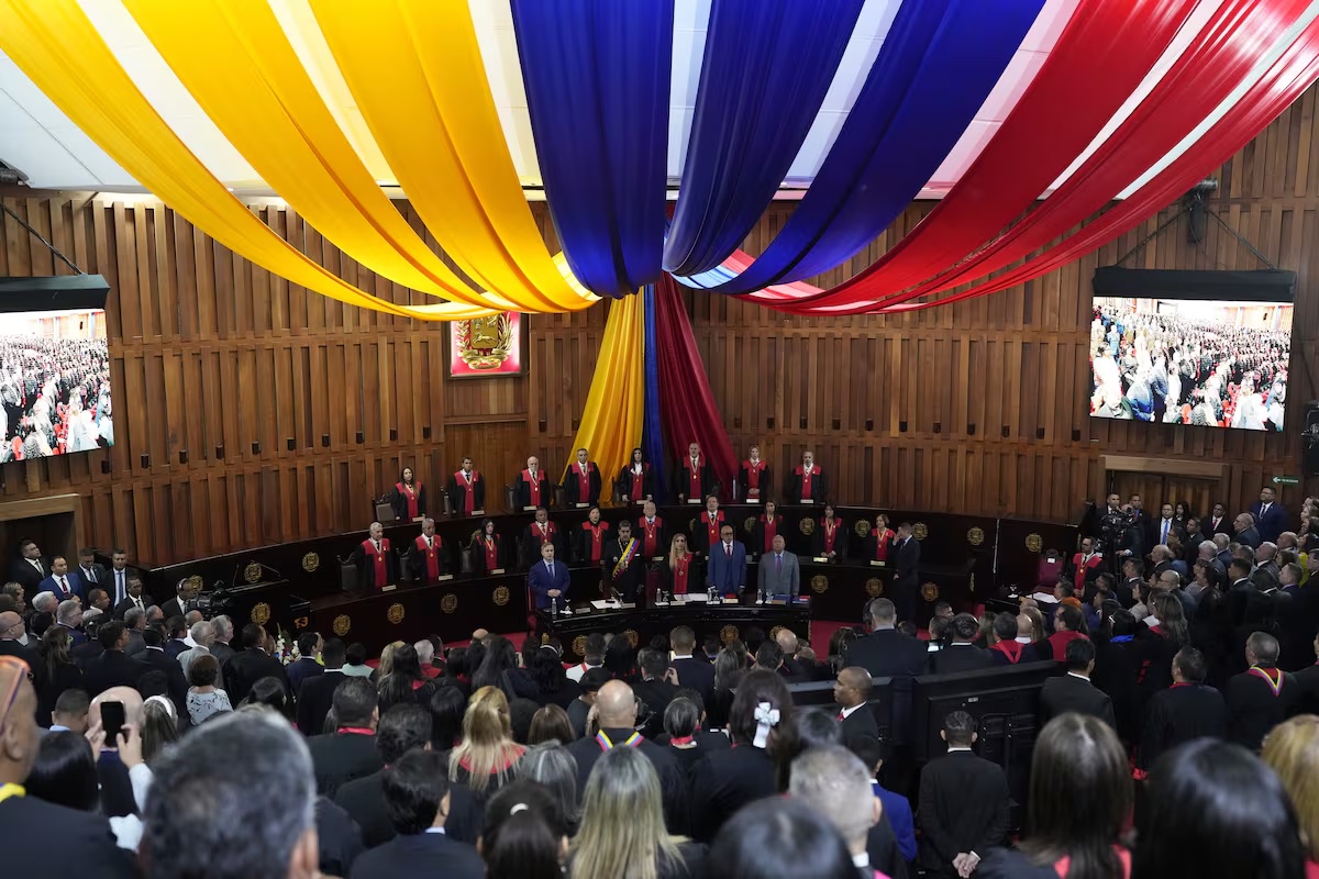 VENEZUELA: COMPROBADA LA DESFACHATEZ COMPLETA, 6 AÑOS MÁS