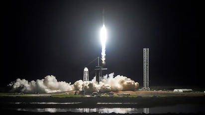 MISIÓN ESPACIAL PRIVADA DESPEGA CON ÉXITO