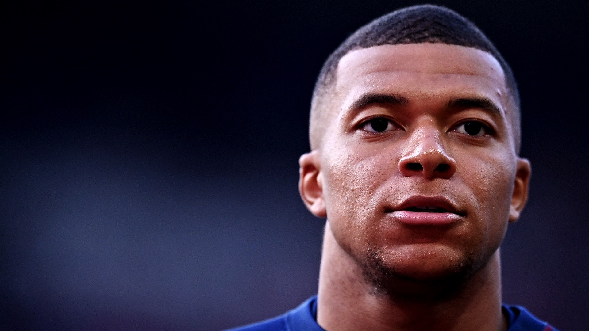 MBAPPÉ: ¡LO QUE DA DE SÍ EL BÍCEPS FEMORAL, OIGA!
