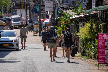 INTOXICACION MORTAL POR ALCOHOL ADULTERADO EN LAOS