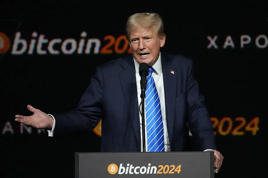 EL BITCOIN, EN LA LUNA