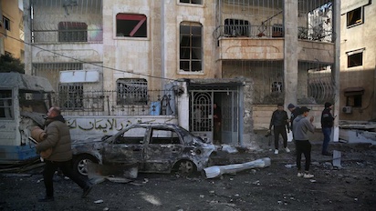 AL ASSAD LO TENÍA CONTROLADO… Y DE REPENTE, ATACAN LOS REBELDES