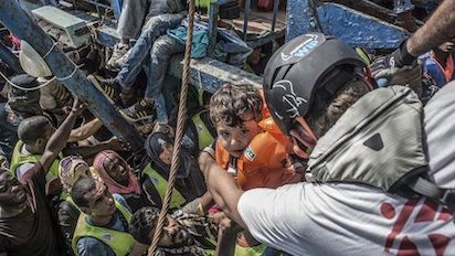 LA UE CONTRA LOS MIGRANTES, ESPAÑA DICE NO: BIEN