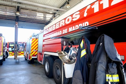 BOMBEROS EN MADRID ATIENDEN LOS FUEGOS ¿POR TELEFONO?