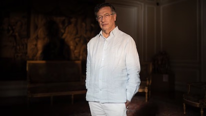 SEÑOR PETRO, ¿DESDE CUANDO SE HACE UNA REVOLUCIÓN GOBERNANDO?