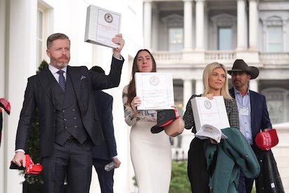 ESPAÑOLES EN LAS LISTAS DE LAS FIESTAS DE EPSTEIN: TRUMP DIXIT