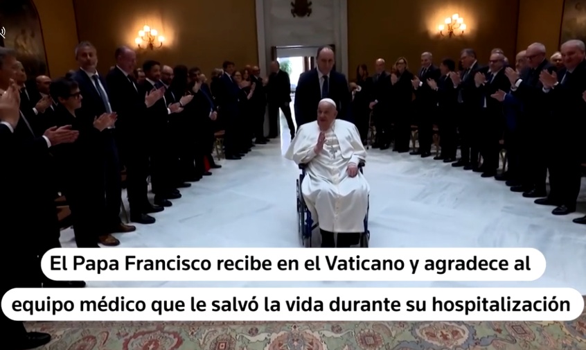 PAPA FRANCISCO: SI LAS MUJERES ESTÁN AL MANDO, TODO VA BIEN