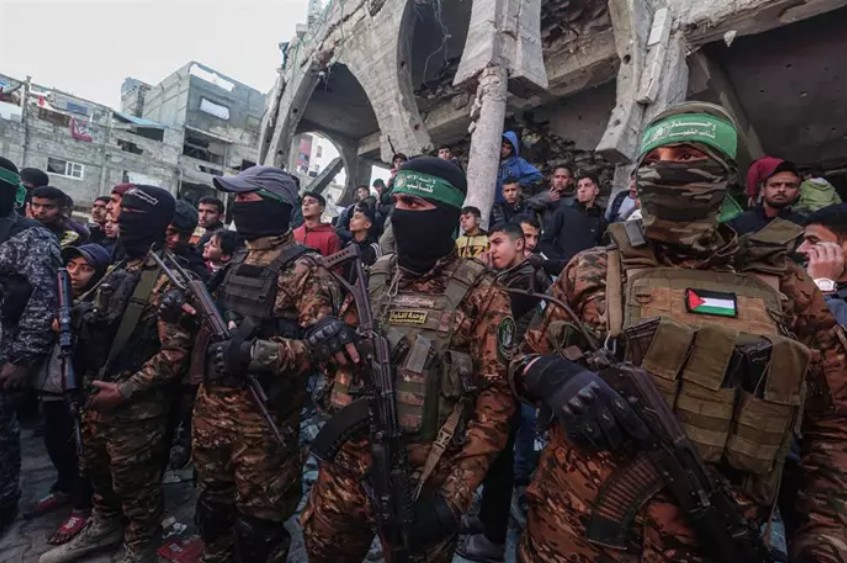 GAZA: SIGUE LA GUERRA SIN TREGUA