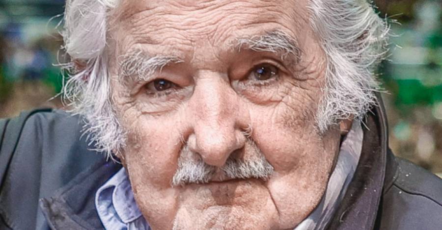MÚJICA, UN PERSONAJE PARA LA HISTORIA, PARA RECORDAR, Y PARA TENER SIEMPRE PRESENTE