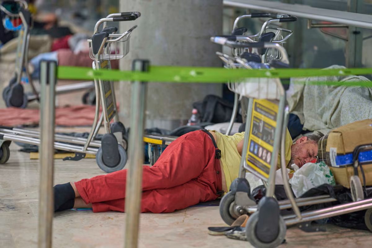 BARAJAS CERRARÁ POR LAS NOCHES PARA LOS “SIN TECHO”