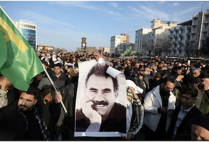 DISOLUCION DEL PKK: OTRO FOCO MENOS DE VIOLENCIA
