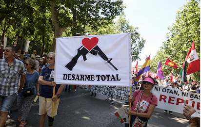 REARME EN ESPAÑA: SE MANIFIESTAN CONTRA EL 2%... ¡PERO SI VA A SER EL 5!