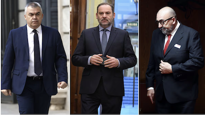 GOBIERNO DE ESPAÑA: AL BORDE DEL CAOS, PERO "AQUI NO PASA NADA"