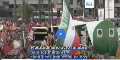 FUNERAL MULTITUDINARIO EN IRÁN