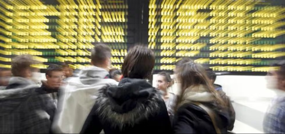 VALENCIA: DESALOJADOS 50 JÓVENES JUDIOS DE UN VUELO POR COMPORTAMIENTO CONFLICTIVO