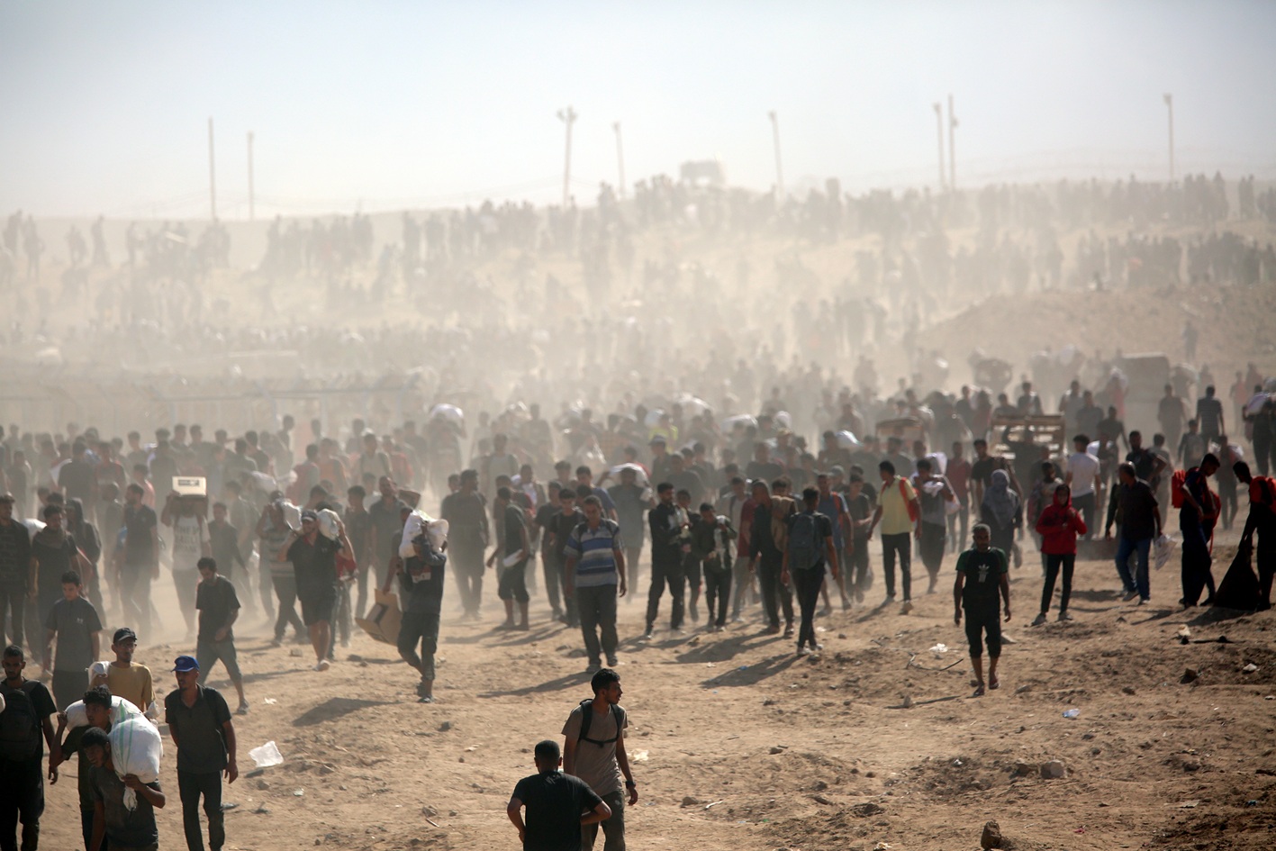 GAZA: MÁS MUERTES, MÁS TERROR, Y ATASCADAS LAS CONVERSACIONES POR LA PAZ