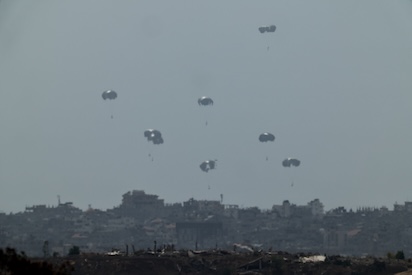 Al menos 20 muertos por ataques israelíes cerca de dos puntos de reparto de comida en Gaza