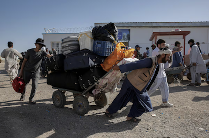 IRÁN LA PAGA CON LOS REFUGIADOS AFGANOS