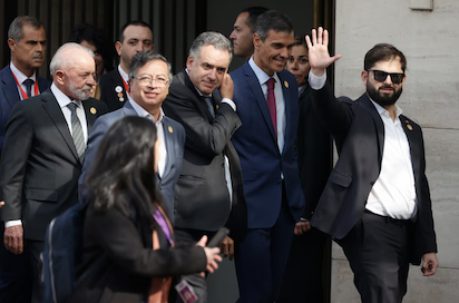 BORIC Y EL EJERCICIO DE LA DEMOCRACIA: ¡SALUD!
