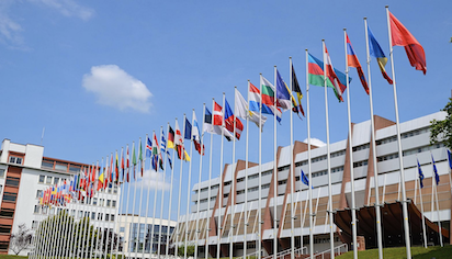 CONSEJO DE EUROPA NOS REGAÑA Y LA UE NOS MULTA