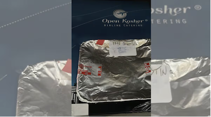PEGATINAS PRO-PALESTINA EN COMIDA KOSHER DE IBERIA