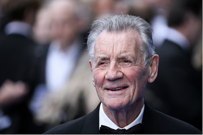 MICHAEL PALIN EN VENEZUELA: LE DETIENEN Y LUEGO LE PIDEN AUTOGRAFOS… DE PELÍCULA