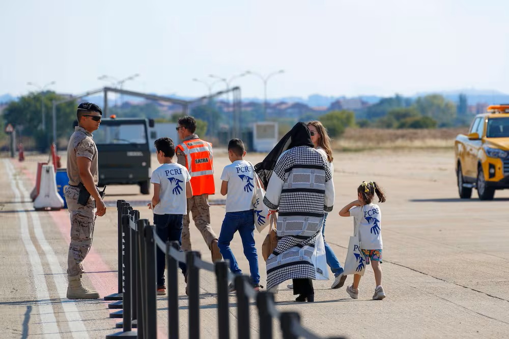 TRAS EL APOYO DE SÁNCHEZ, LOS GAZATÍES EMPIEZAN A PEDIR SU TRASLADO A ESPAÑA PARA, DESDE AQUÍ, SOLICITAR ASILO POLÍTICO