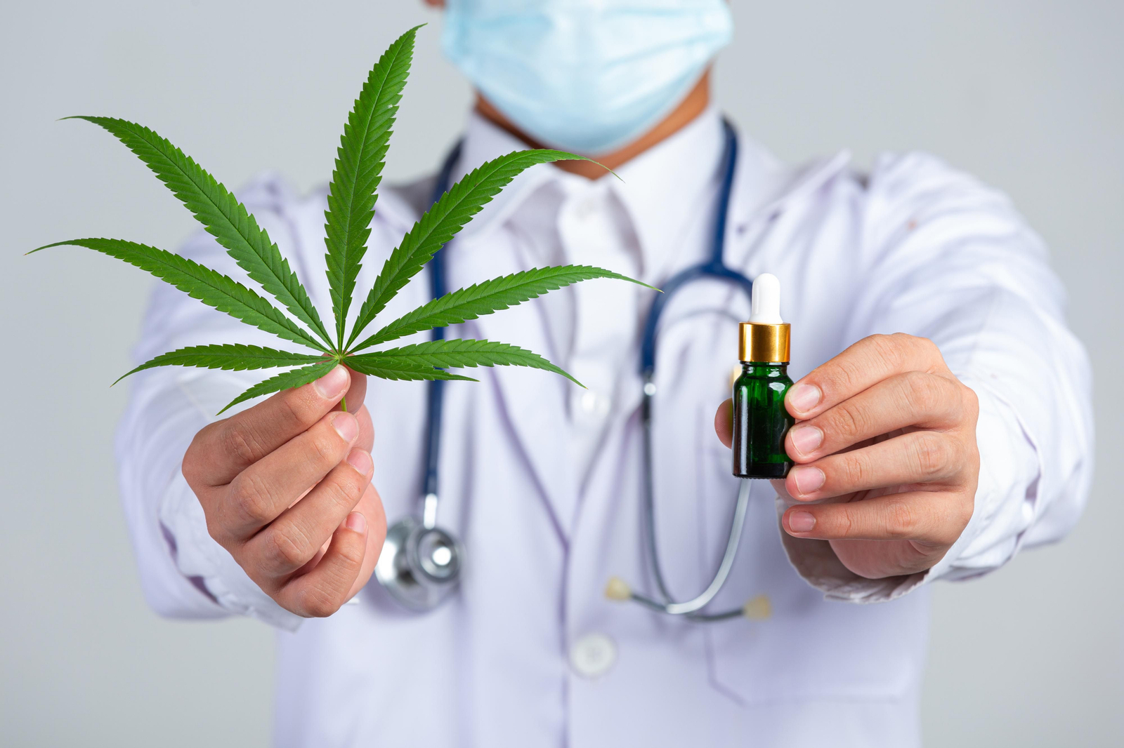 ESPAÑA: LEGALIZADO EL CANNABIS MEDICINAL