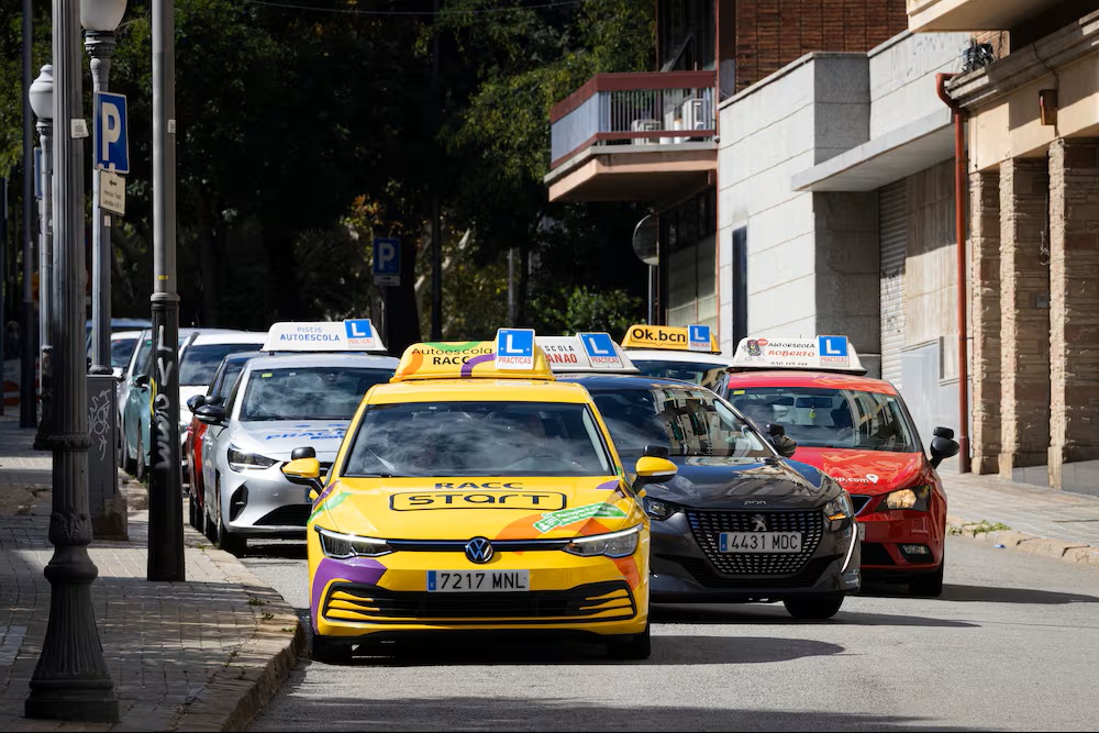 CARNET DE CONDUCIR, AHORA A LOS 17 AÑOS