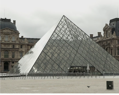 EL LOUVRE: EL INEXPLICABLE ROBO DEL ORGULLO DE FRANCIA