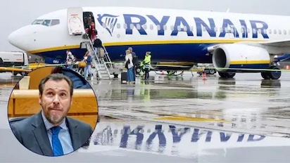 RYAANIR