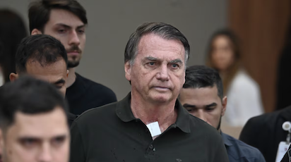 BOLSONARO OPERADO POR CUARTA VEZ