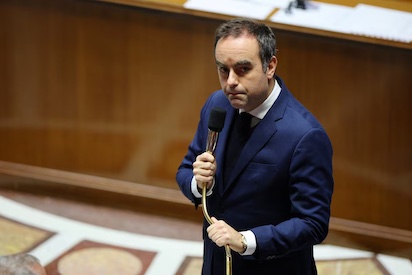 FRANCIA TAMBIÉN SIN PRESUPUESTOS