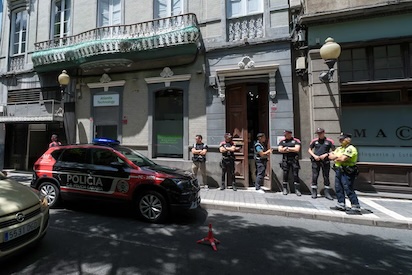 Un exdirector de la ONG investigada en Canarias denuncia el uso de un grupo de “matones” para reducir a los niños