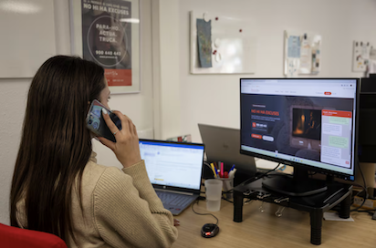 UN TELEFONO PARA PREVENIS LA PEDERASTIA… ¿Y QUIEN LO SABE?