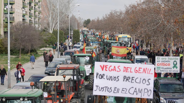 tractorada granada campo kOUC 620x349abc
