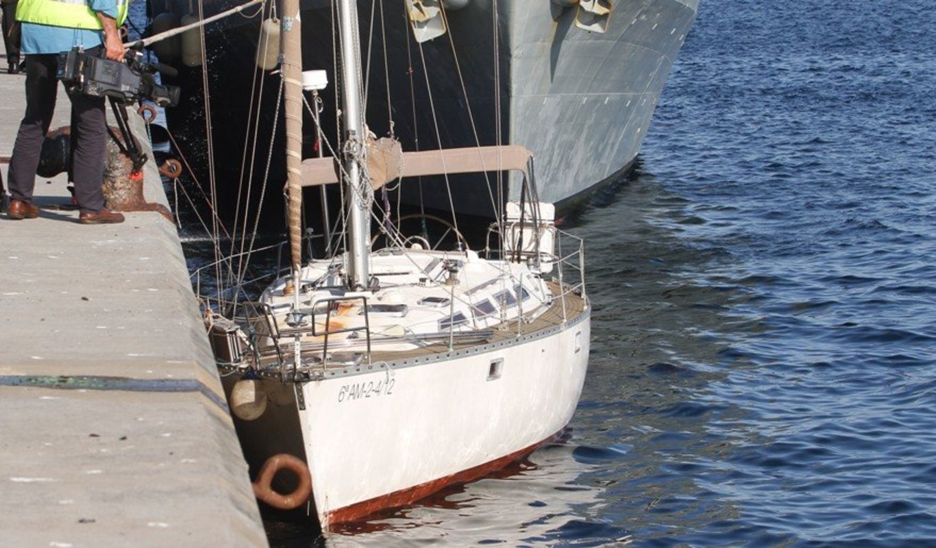 Y MIENTRAS…. RELATO DE LA CAPTURA DEL NARCOVELERO