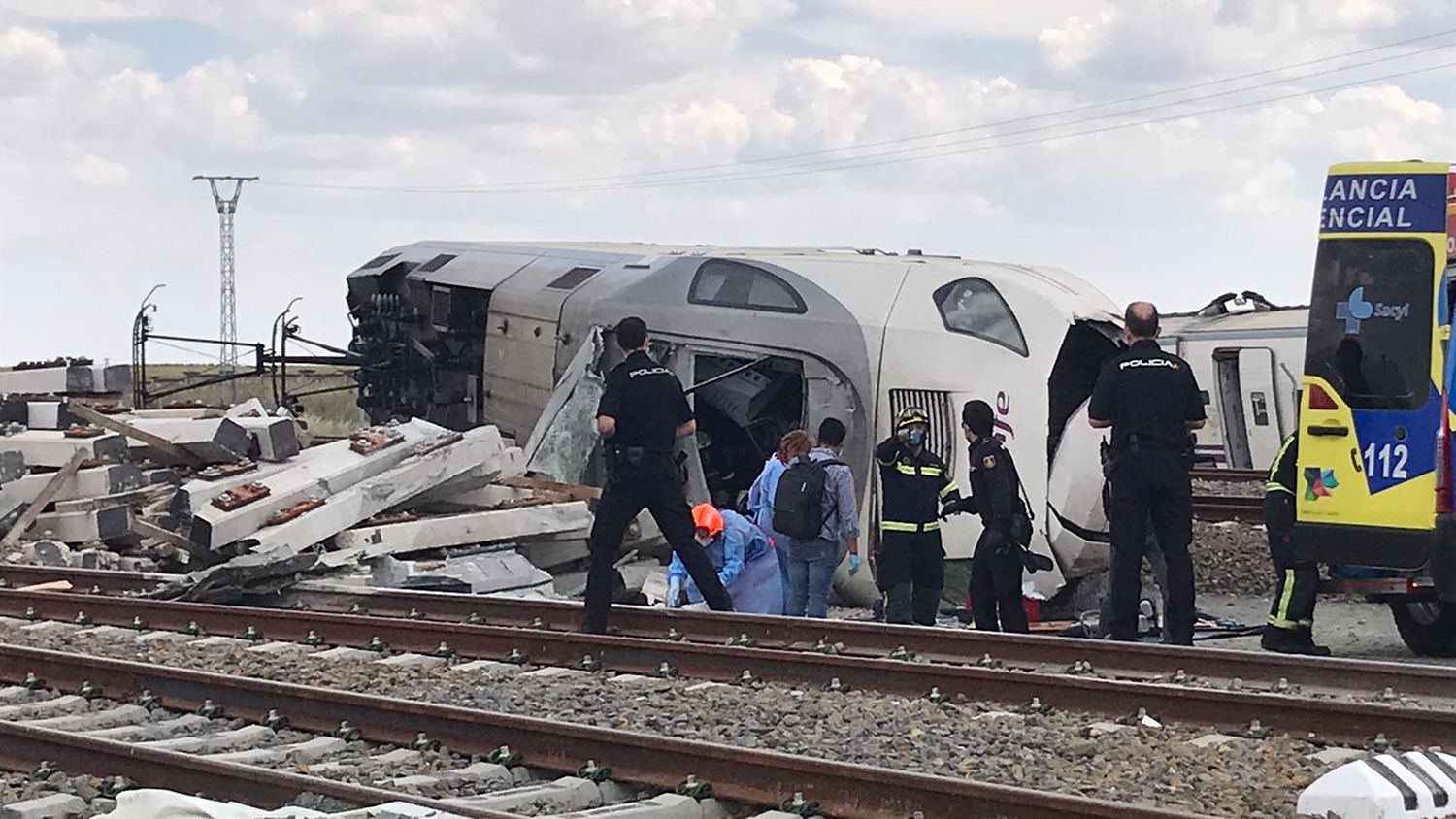 ACCIDENTE MORTAL EN EL TREN ALVIA CORUÑA-MADRID