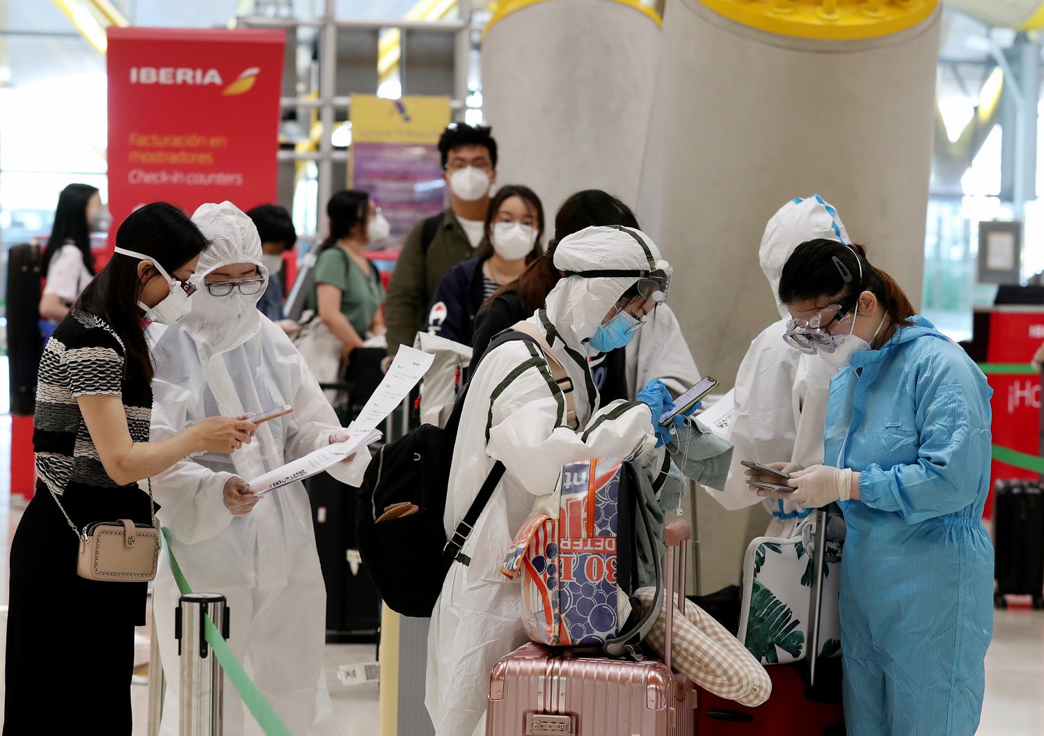 CORONAVIRUS: CIFRAS, AVIONES, Y ESTUDIOS CLINICOS….