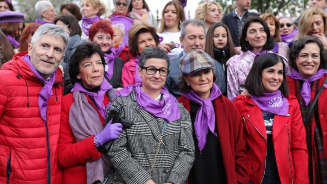 ministras.r d.1715 696